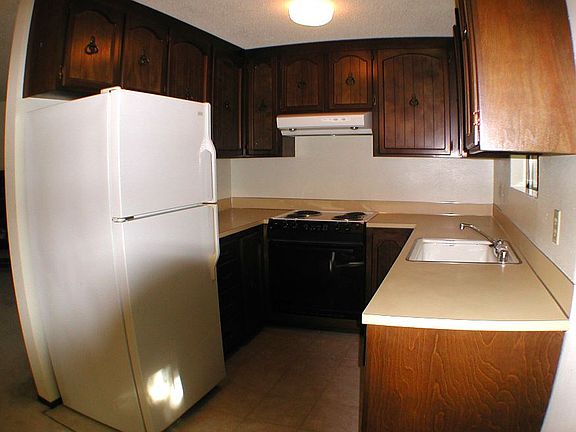 4th image of 1111B NW 62nd St
