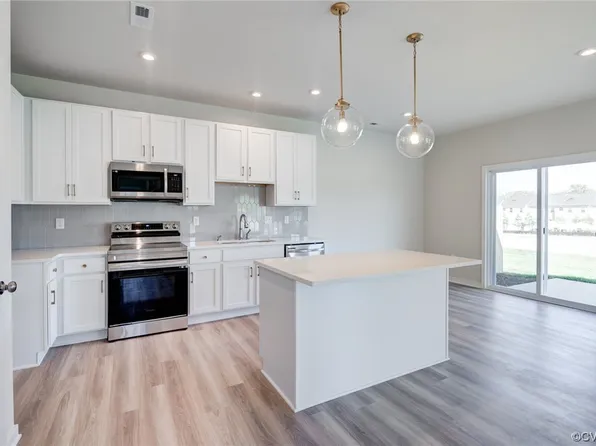 5406 Dunmore Mill Dr #22-4, Chester, VA 23831