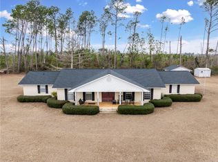 157 Walters Harrell Rd, Hazlehurst, GA 31539