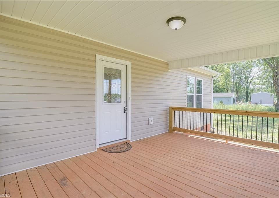 1st image of 389 Michaels Rd