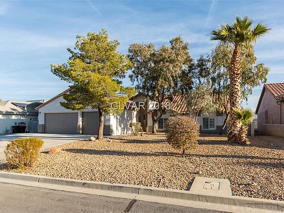 3rd image of 1204 San Eduardo Ave