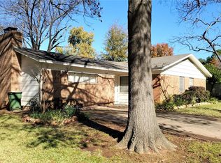 2004 Easy St, Arlington, TX 76013