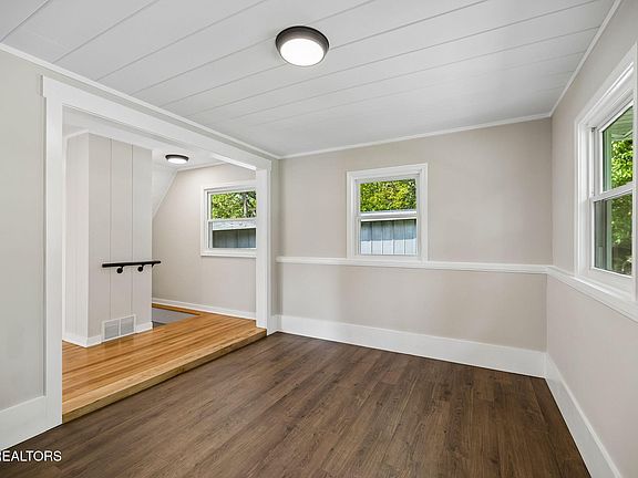 4th image of 326 Tillery Rd