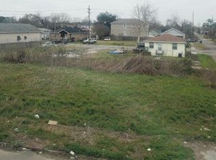 2340 France St, New Orleans, LA 70117