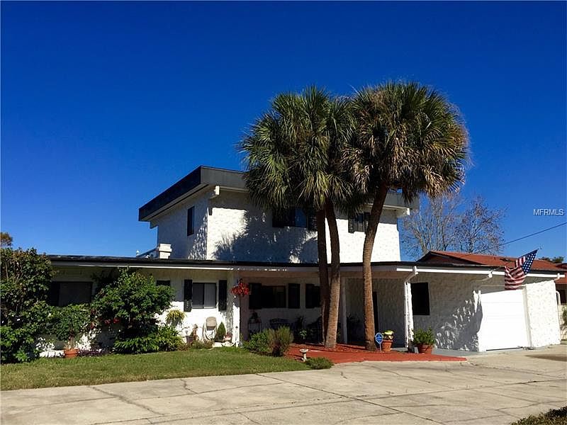 1st image of 1863 Lake Spier Dr