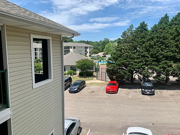 3rd image of 3355 Galleria Dr Unit 27