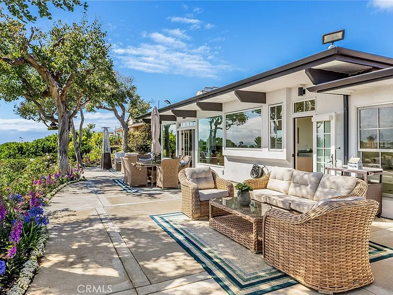 3007 Harbor View Dr — Photo 43