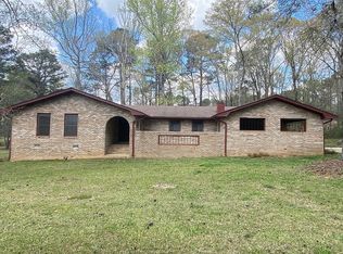14 Bittersweet Ln, Newnan, GA 30263
