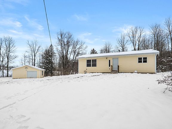 2nd image of 1707 W Bristol Rd