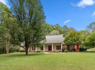 14640 Dry Grove Rd, Raymond, MS 39154