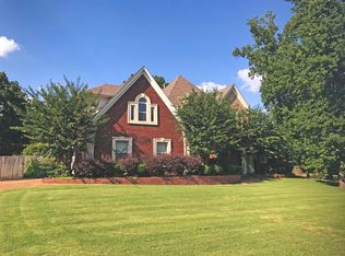 8288 Lakeview Cv, Olive Branch, MS 38654