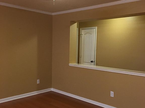 4th image of 3826 Clobourne Crossing Ln