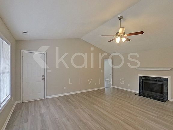 4th image of 150 Chapel Hill Dr