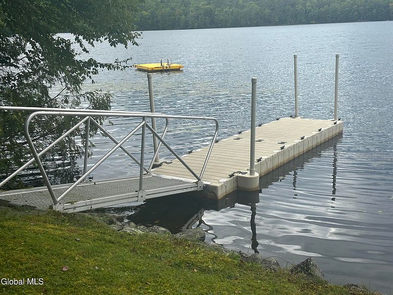 4th image of 97 Lower Pond Way