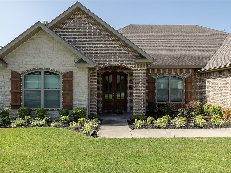 1st image of 2661 W Vanike Dr