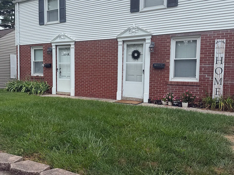 1112 McKinley Blvd #B