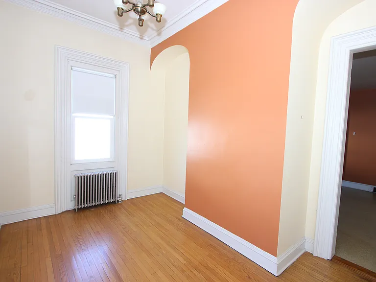 28 Greenwood Ave — Photo 8