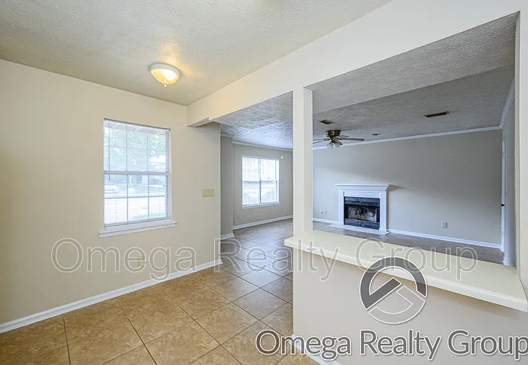 819 Willow Pointe — Photo 12