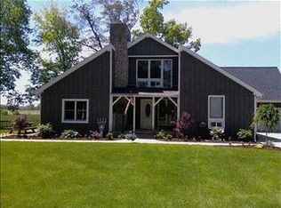 7127 Plessinger Rd, Versailles, OH 45380