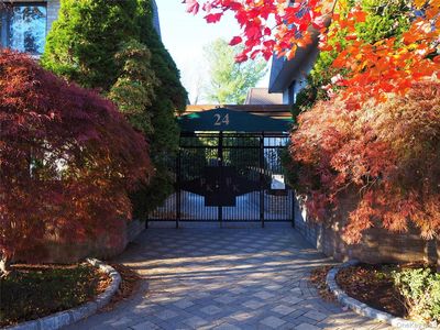 24 Carhart Avenue #207A, White Plains, NY, 10605
