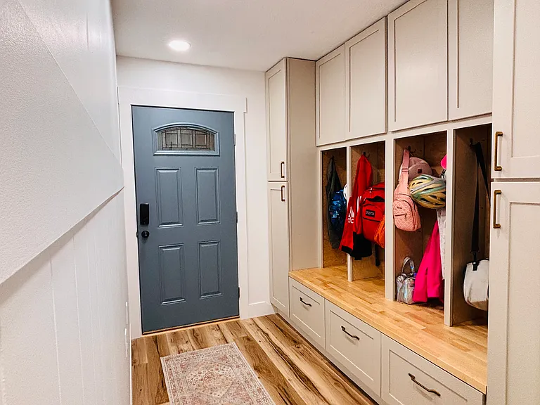 290 E 350 N — Photo 24