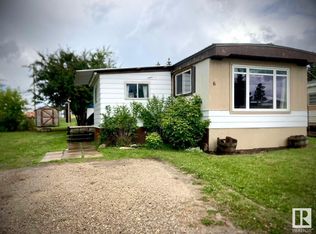 5424 48a Ave, Drayton Valley, AB T7A 1J8