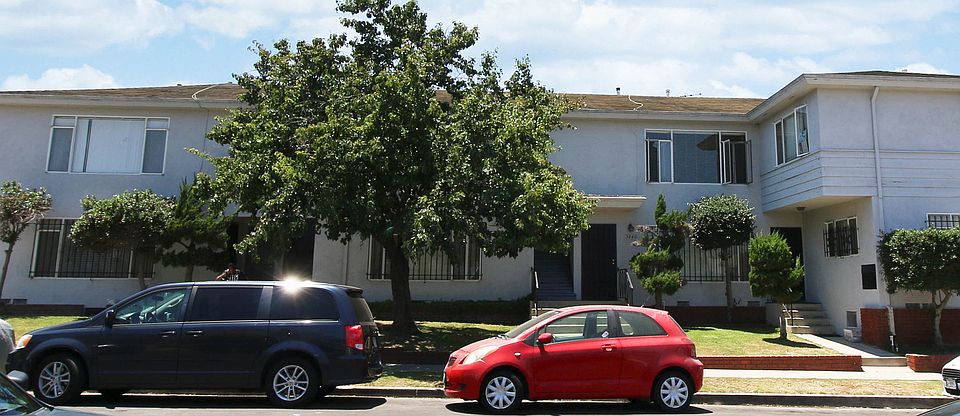 1st image of 3836 Lockland Dr