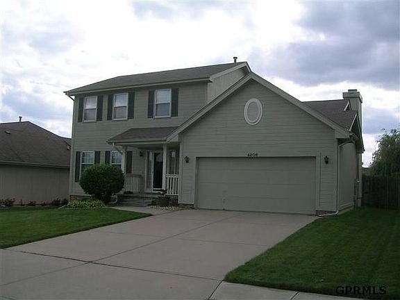 2nd image of 4206 N 163rd St
