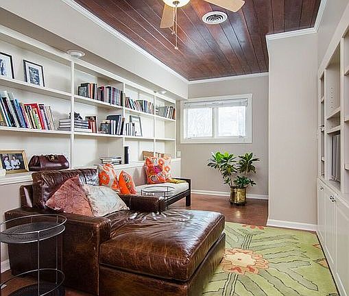 Den Sitting Room