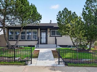 3620 W 28th St SE, Calgary, AB T2B2H9
