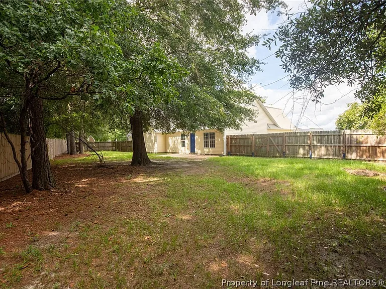 300 Pageant Ct — Photo 23