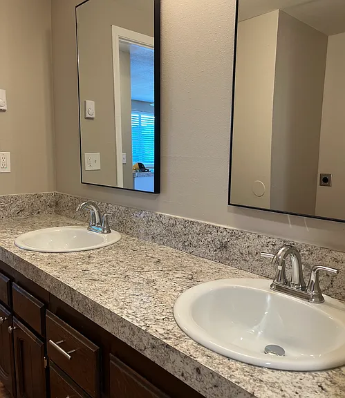 Churchill Village Apartments — Photo 54