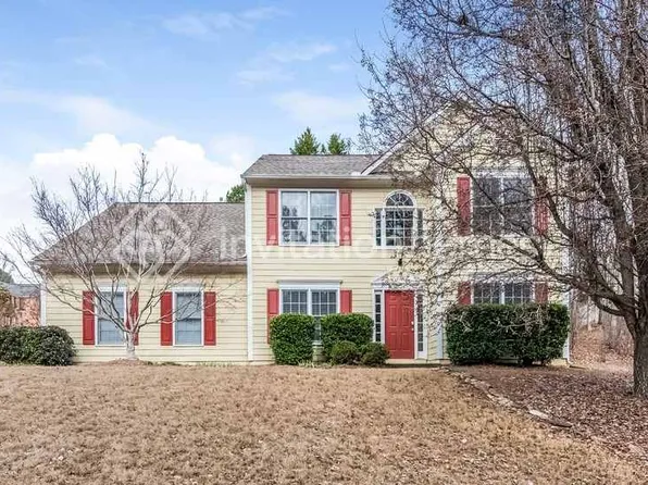 1040 Deer Hollow Dr, Woodstock, GA 30189