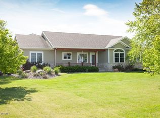 25164 727th St, Hayfield, MN 55940