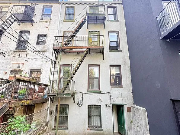 347 Warren St APT 3, Brooklyn, NY 11201