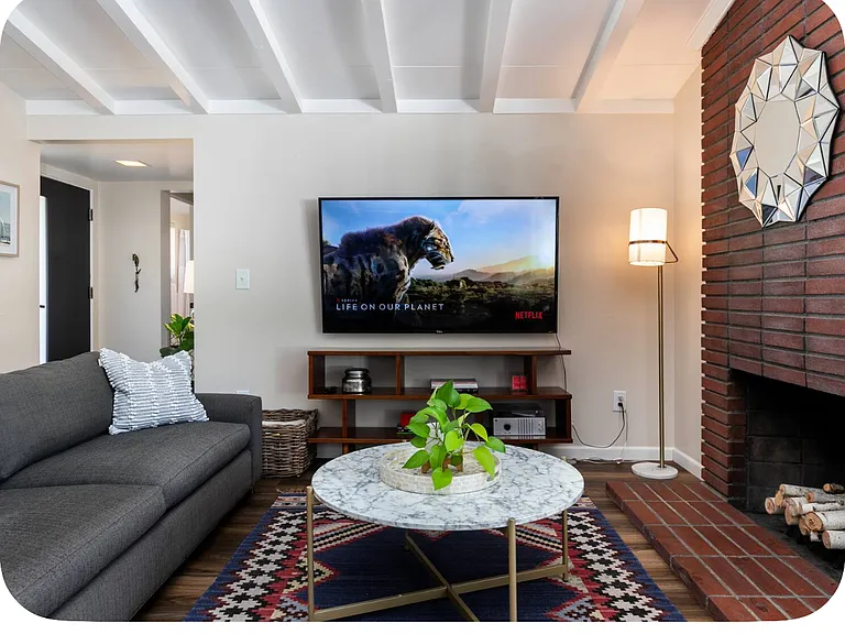 7801 Capistrano Ave — Photo 18