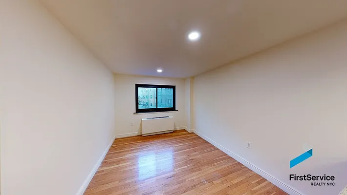 Rented by FirstService Realty (legacy) | media 26