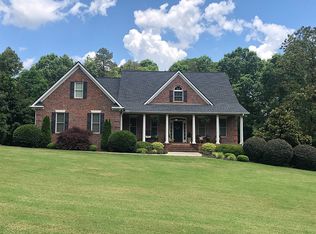 158 Deer Chase Rd, Toccoa, GA 30577