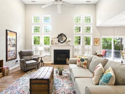 913 Overlook Ter, Carrollton, VA, 23314