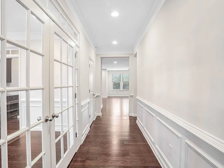 5195 Belmore Manor Ct — Photo 9