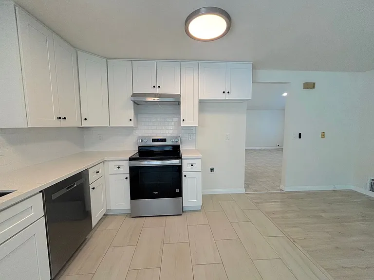 19713 Ray Cir — Photo 6