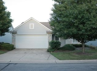 138 Stonehedge Dr, Elyria, OH 44035