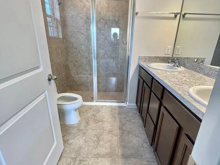 17914 Turning Leaf Cir — Photo 17
