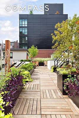 Rented by Compass | media 25