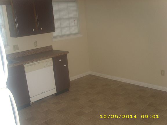 3rd image of 3118 16th Ave #A