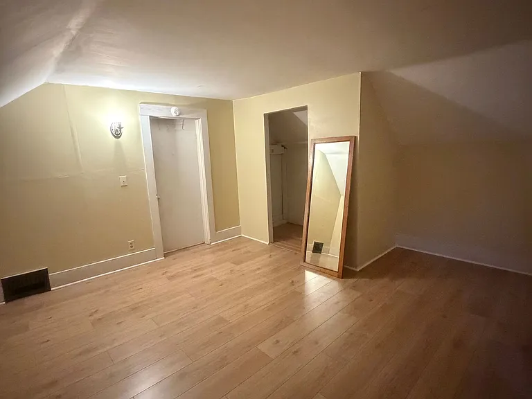 1405 Belle Ave — Photo 5