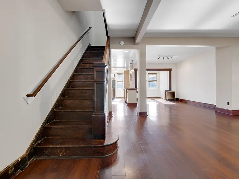 1409 Orren St NE — Photo 5