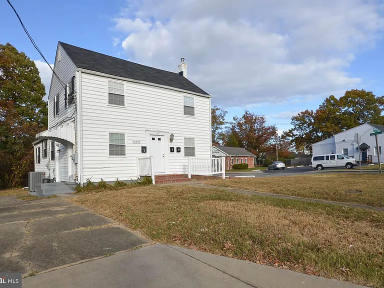 46670 Midway Dr #B — Photo 22