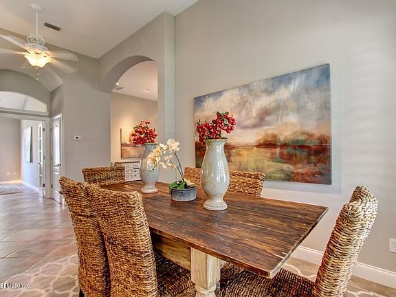 4th image of 309 Island Green Dr