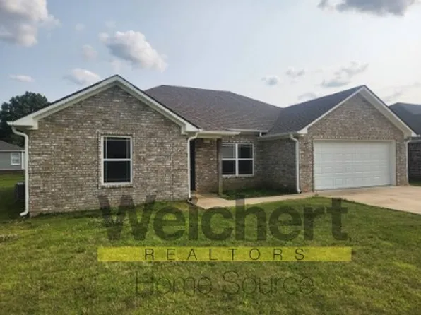 210 Stacy Dr, Paragould, AR 72450